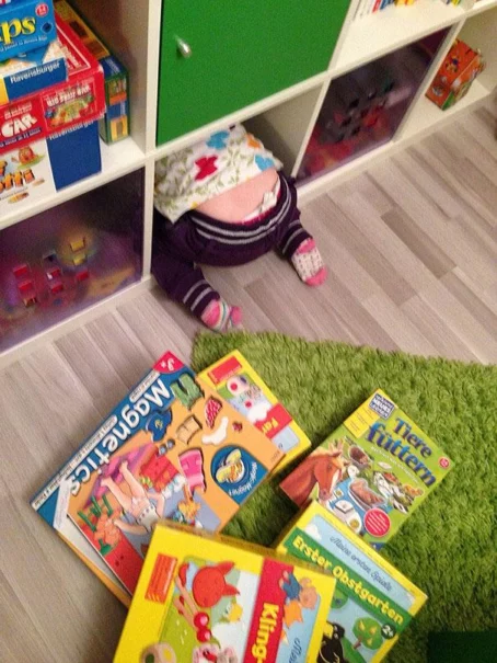 Quem quer brincar de esconde-esconde?