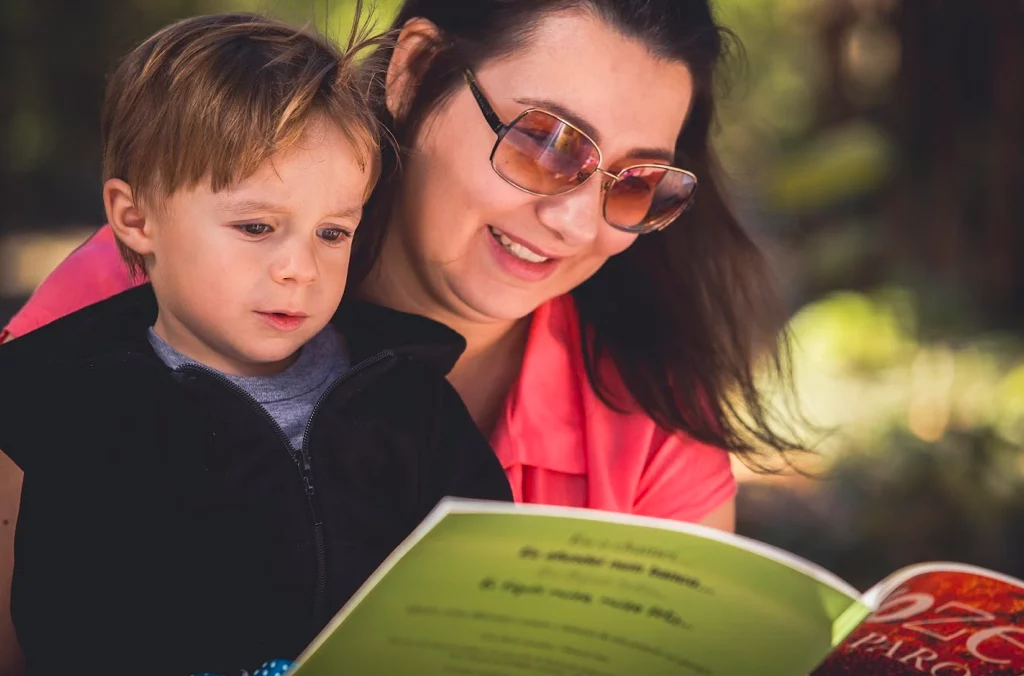A importância da leitura na construção de vínculos entre mães e filhos