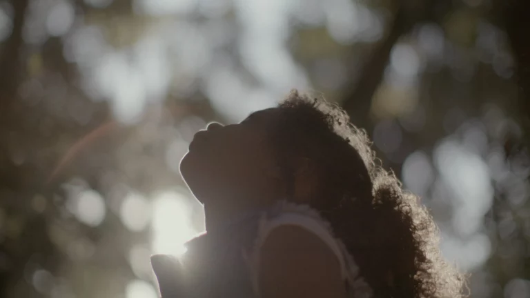 Qual nosso olhar para “lá fora”?